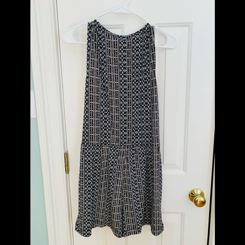 BCBGeneration Patterned Romper - Picture 3 of 5